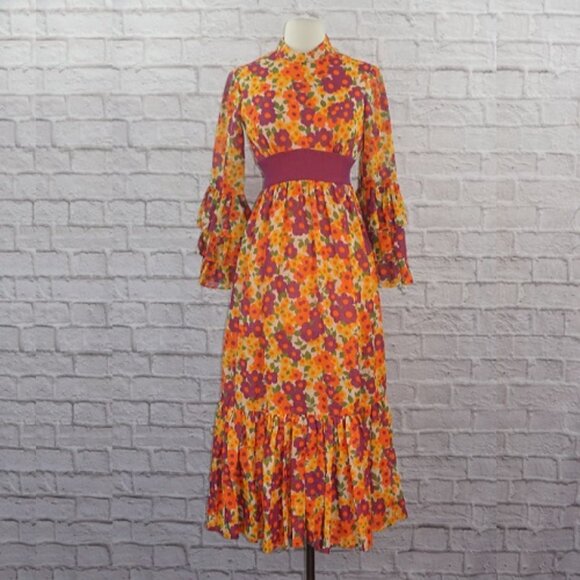 Vintage 70s Floral Ruffle Dress - Picture 1 of 9